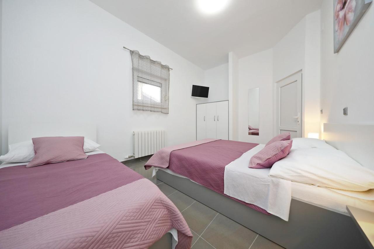 Apartmani Rudi Вир Экстерьер фото